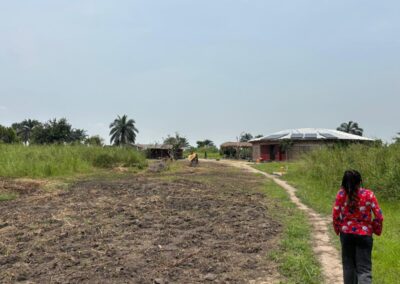 Une hydrolienne dans le fleuve Congo